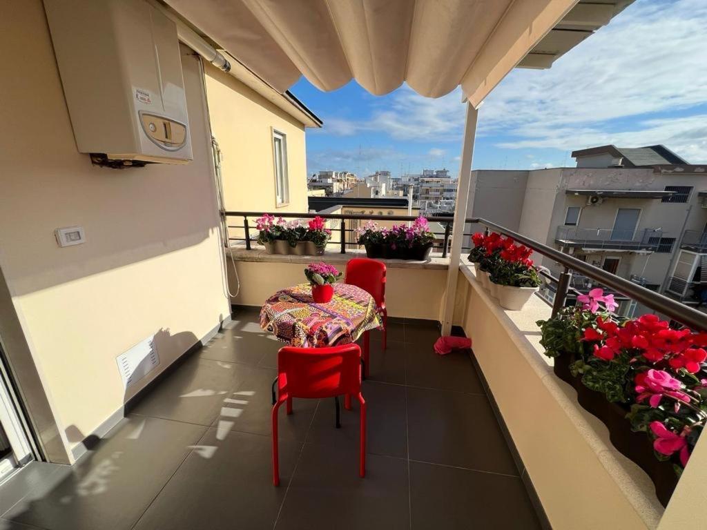 Apartmán Attico Stazione - Montello 16 Bari Exteriér fotografie