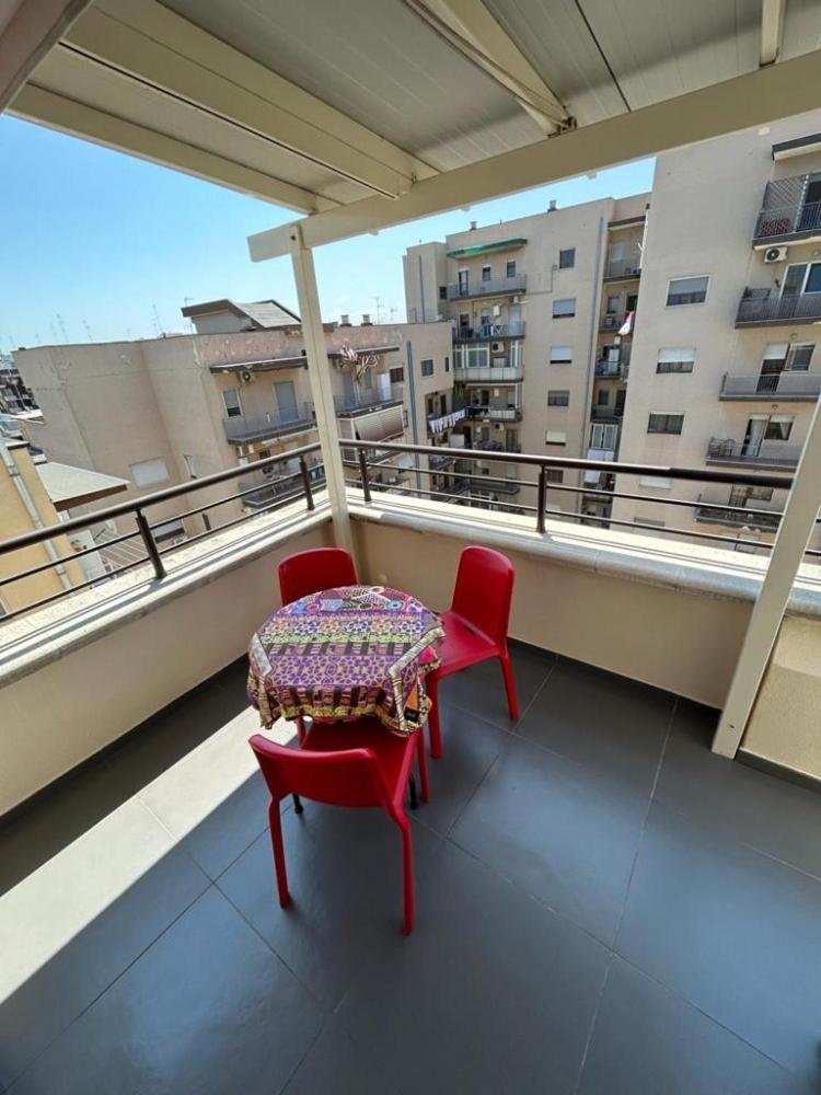 Apartmán Attico Stazione - Montello 16 Bari Exteriér fotografie
